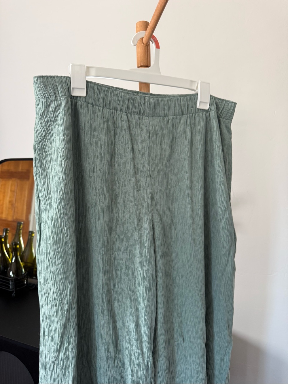 Abercrombie & Fitch Sage Green High Rise Wide Leg Pull On Pants Size Large NWOT - Picture 4 of 9